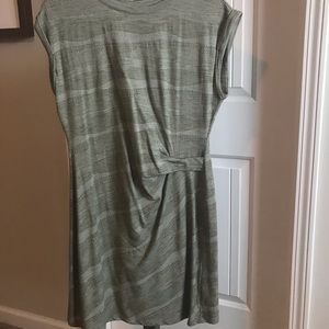 Green maternity dress